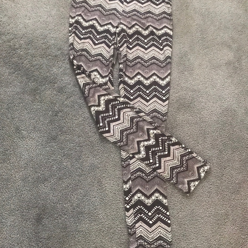 Grey , mint blue and white leggings